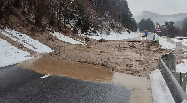 METEO VENETO: PREVISTE PRECIPITAZIONI CONSISTENTI NELLA NOTTE DI DOMANI, STATO DI ATTENZIONE PER CRITICITA’ IDROGEOLOGICA